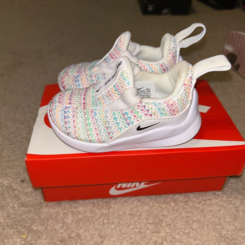 Nike Viale Space Dye